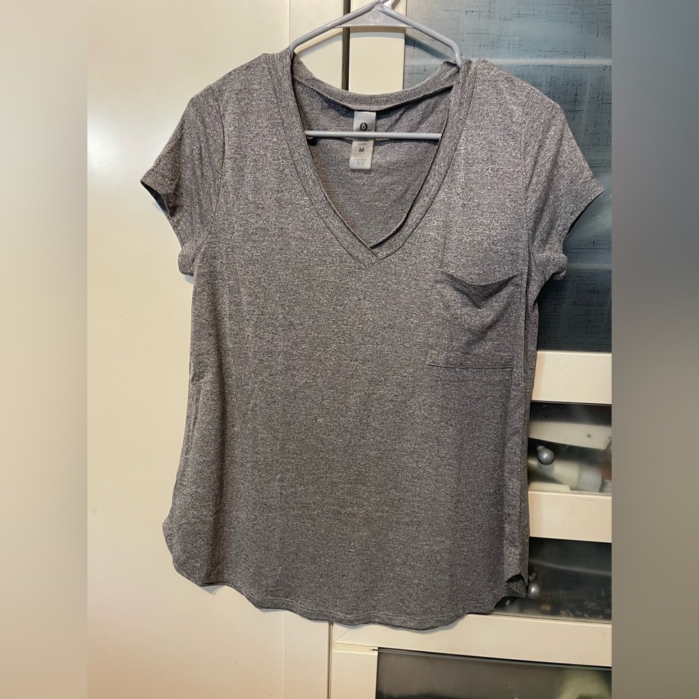 Mono B tee shirt